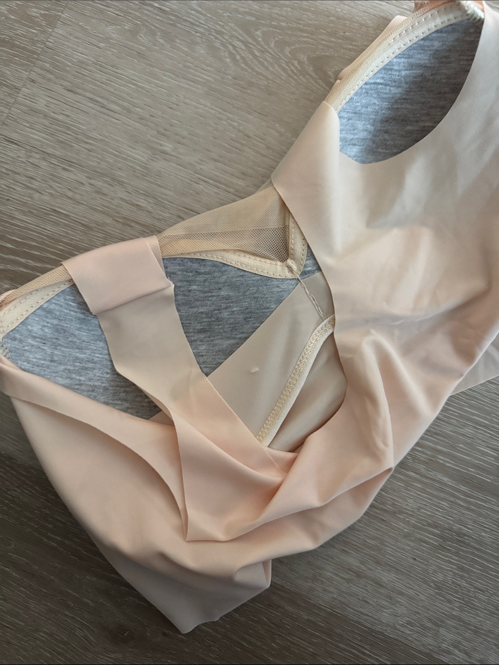 Seamless Nude Wireless Padded Sports Bra NEW 🏷️ - Picture 6 of 6